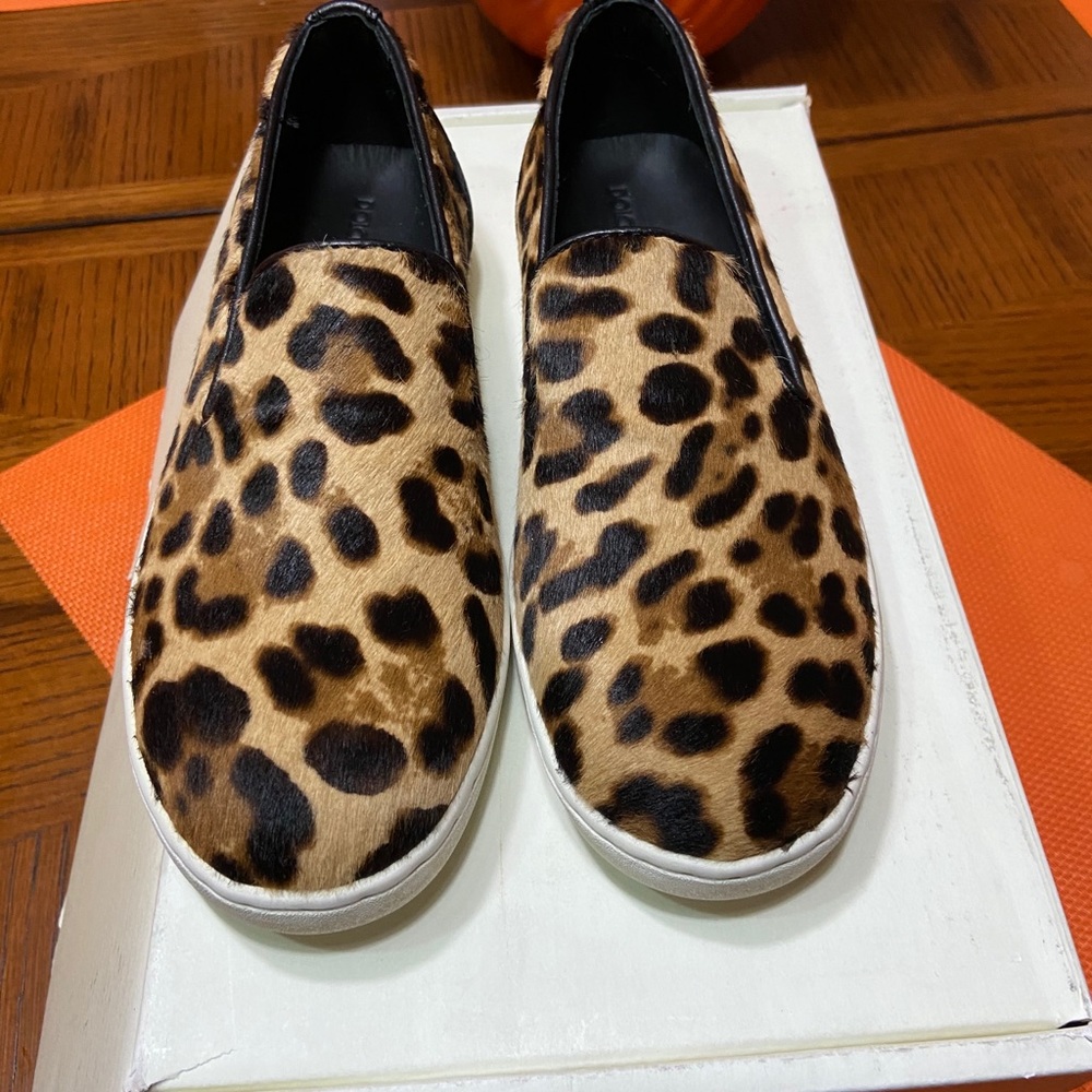 Dolce & Gabbana Leopard girls sneakers size 32